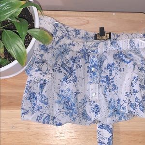 Floral short sleeve top